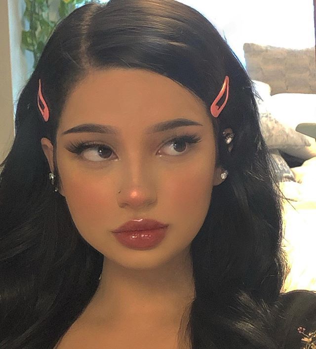 y2k makeups Highlight