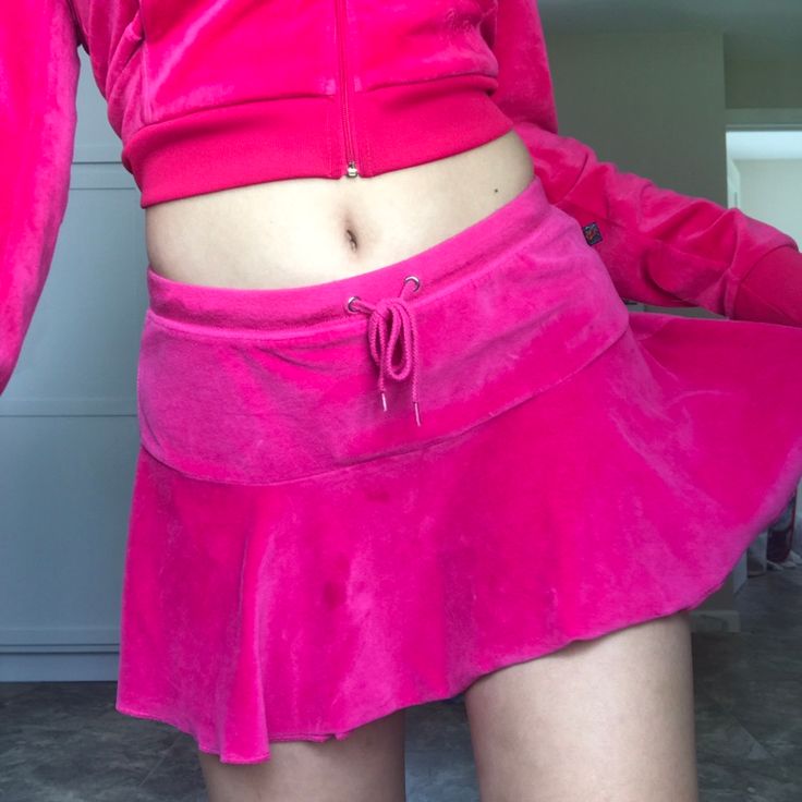 Y2K Velvet mini skirts 2000s mini skirt outfit
