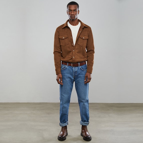 Men's overshirt jacket, often referred to as a "shacket," is a versatile piece of men's clothing that combines