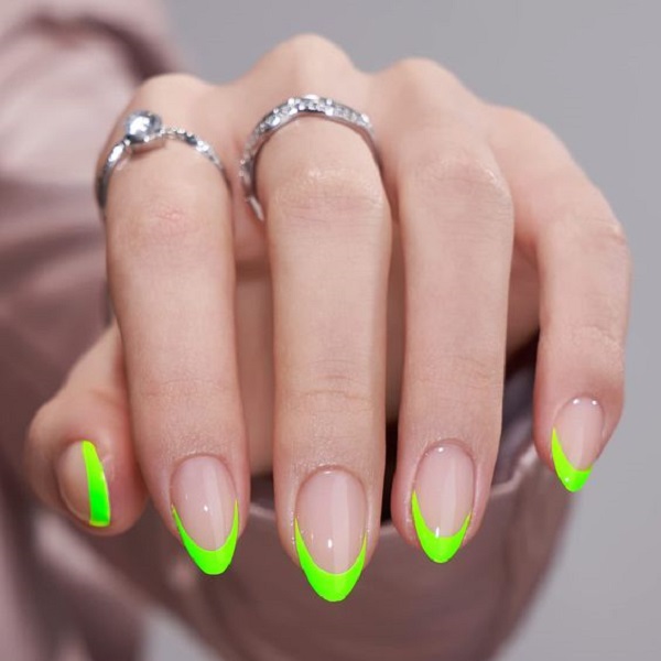 green nail designs