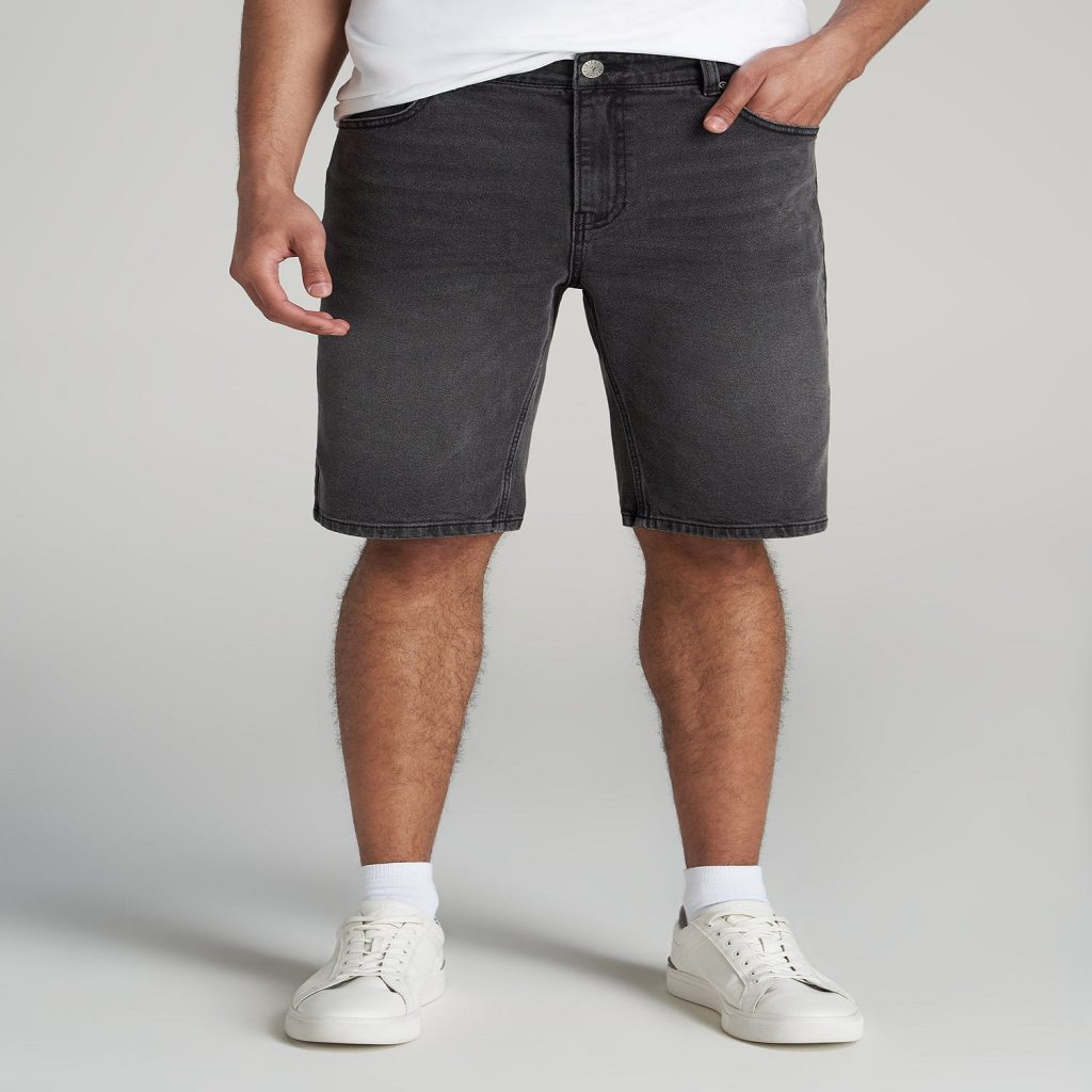 wear with jean shorts