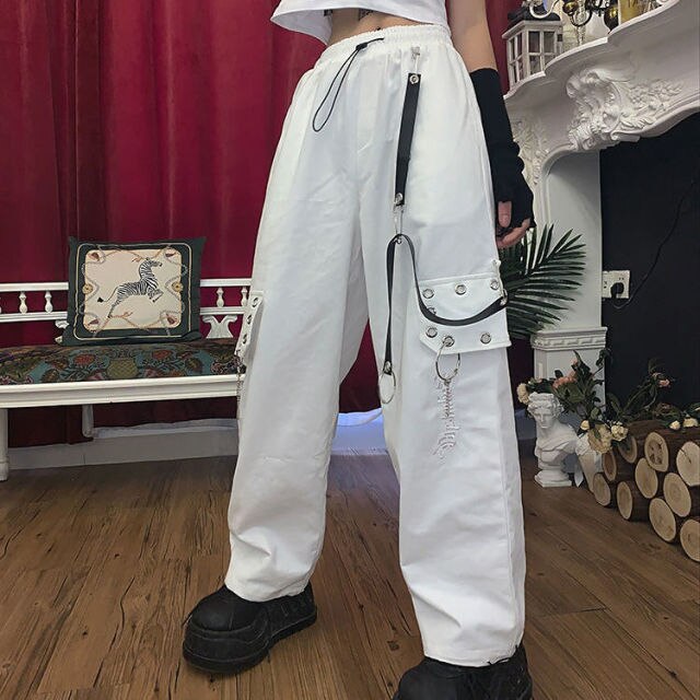 baggy cargo pants