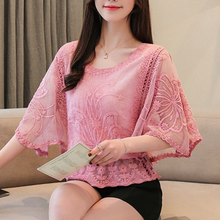 womens tops and blouses