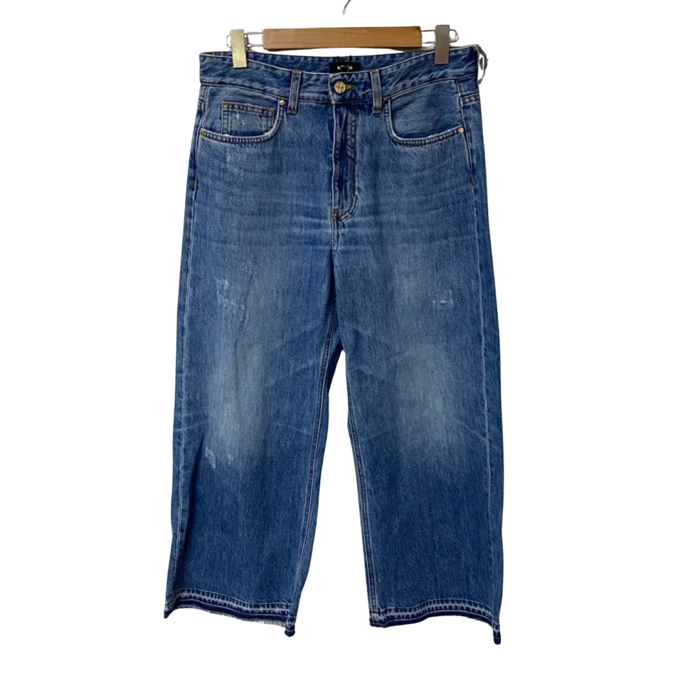 size 28 jeans