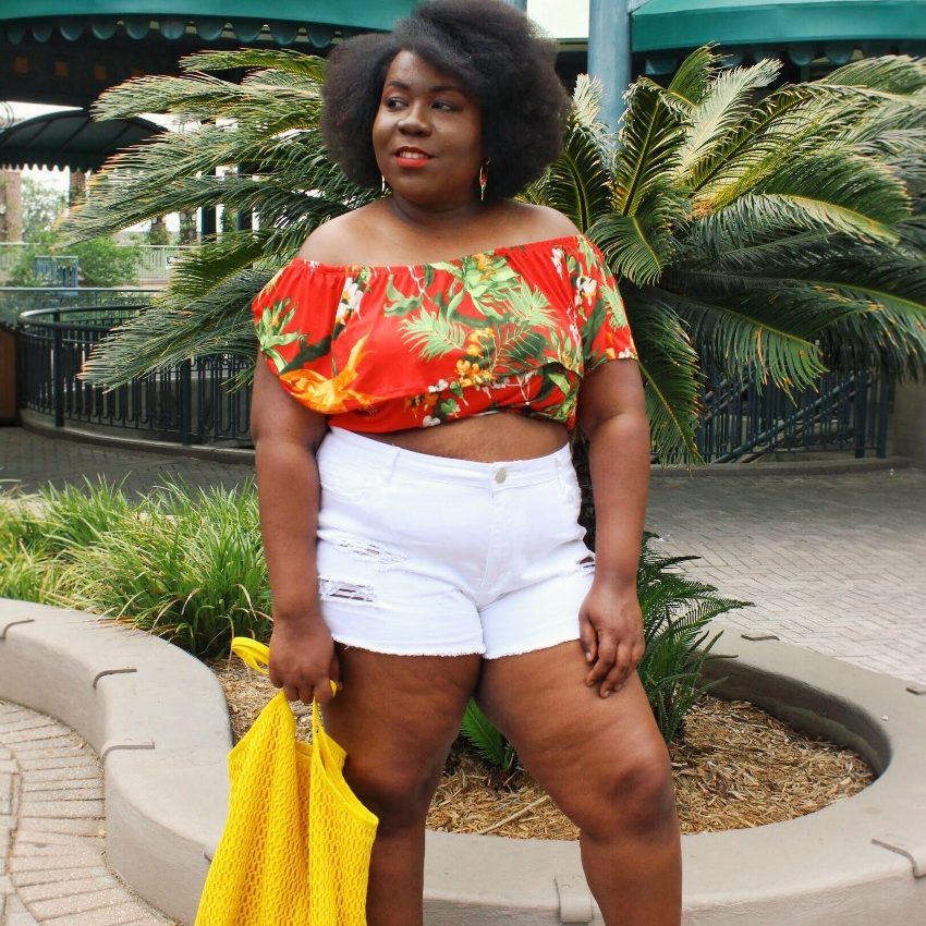 Plus-Size-Crop-Tops-for-Summer