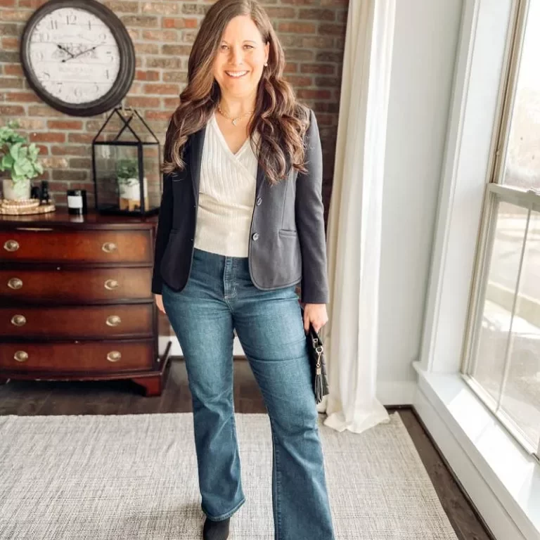 black blazer with jeans