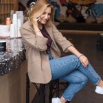 blazer-jeans-stock-unsplash