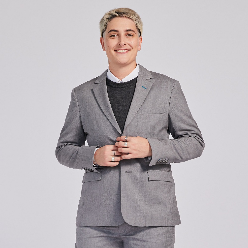 gray blazer outfit