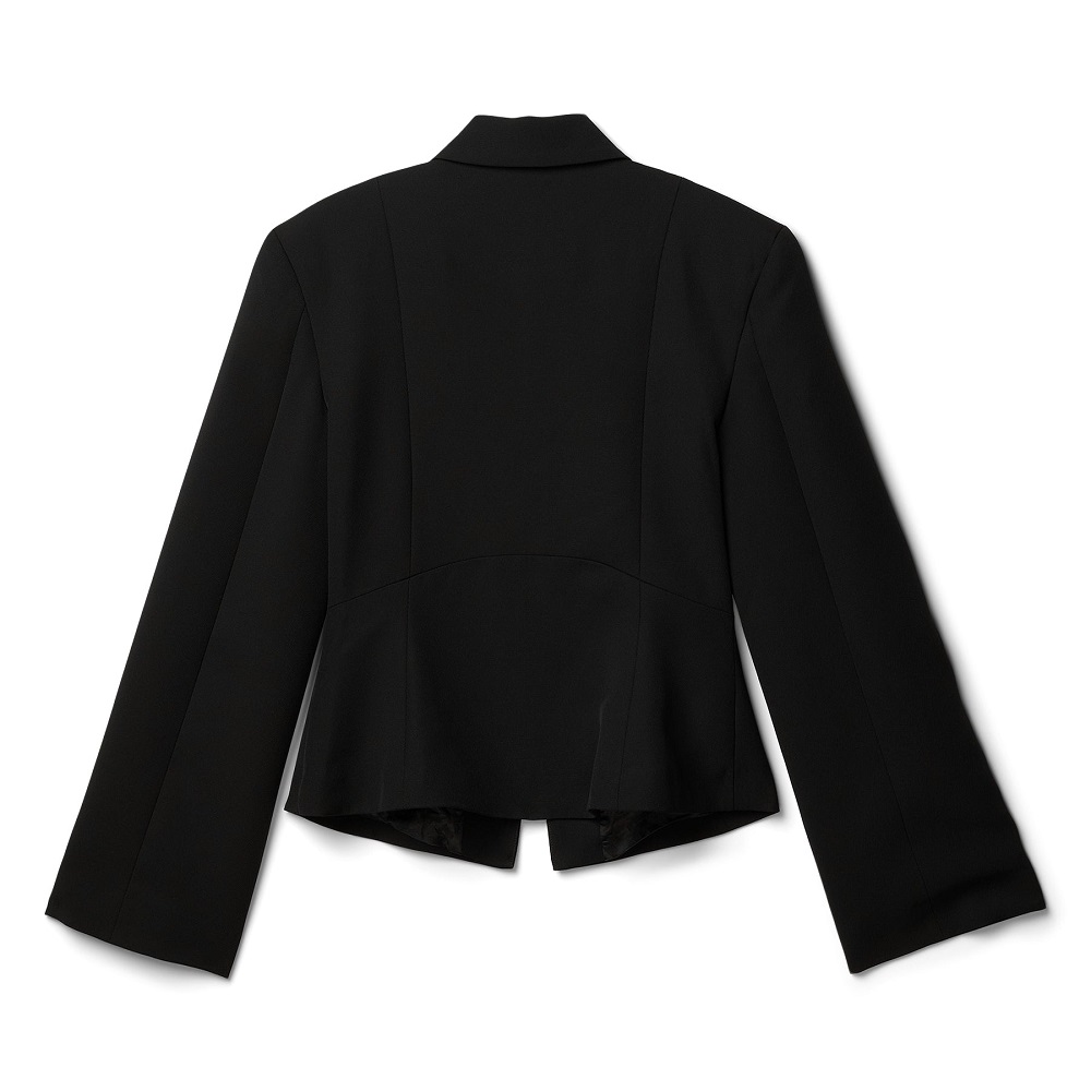 black fitted blazer