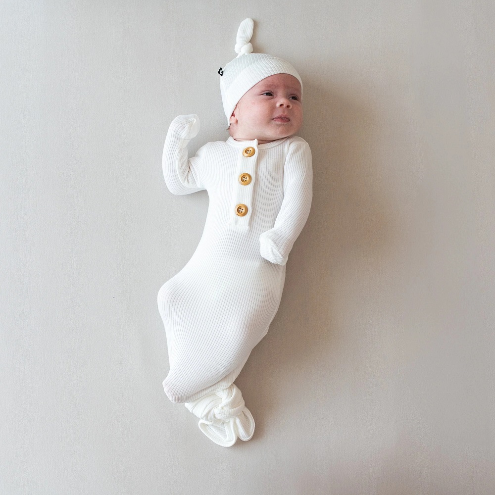 newborn knotted gown