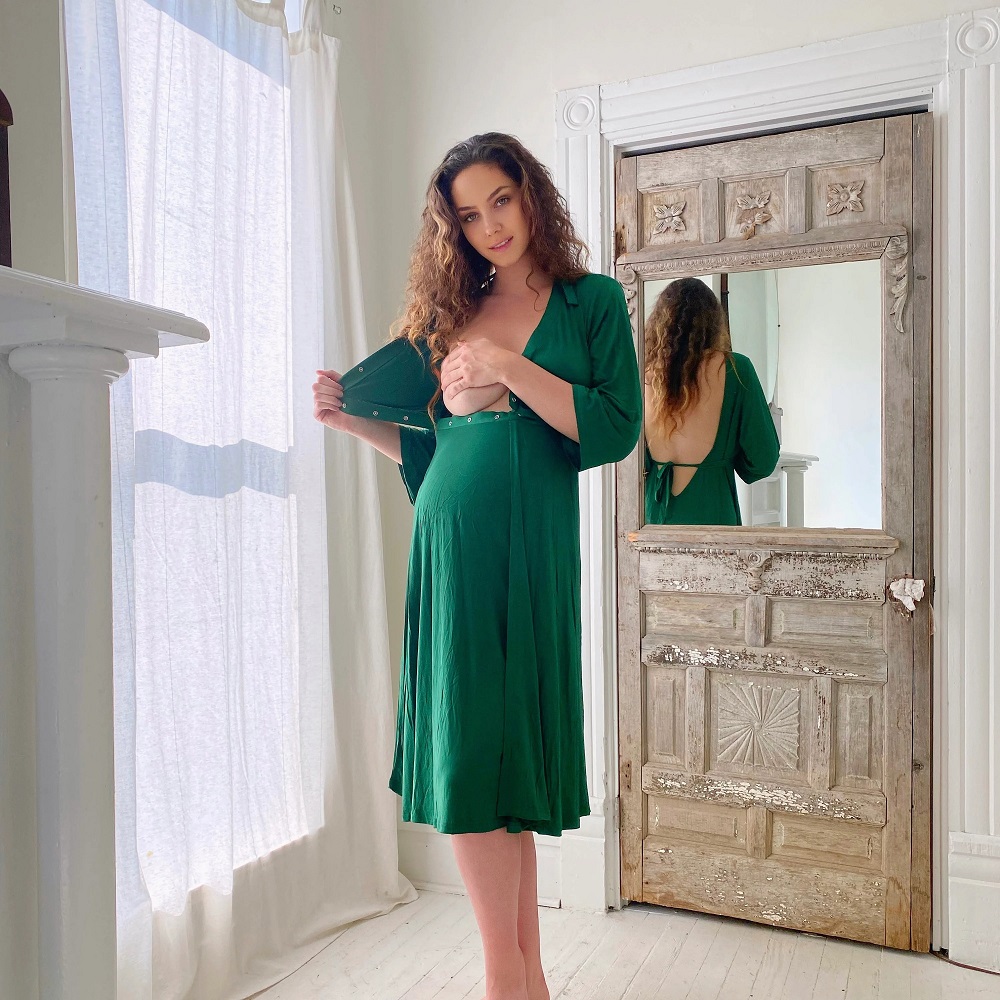birth gown