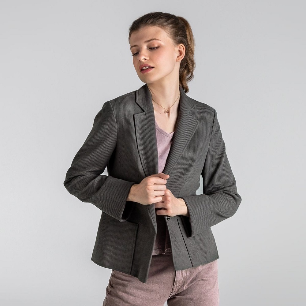 smart casual blazer