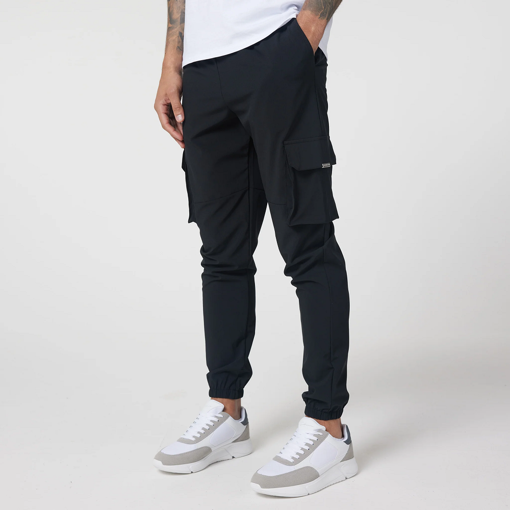 cargo pants black