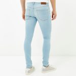 blue skinny jeans