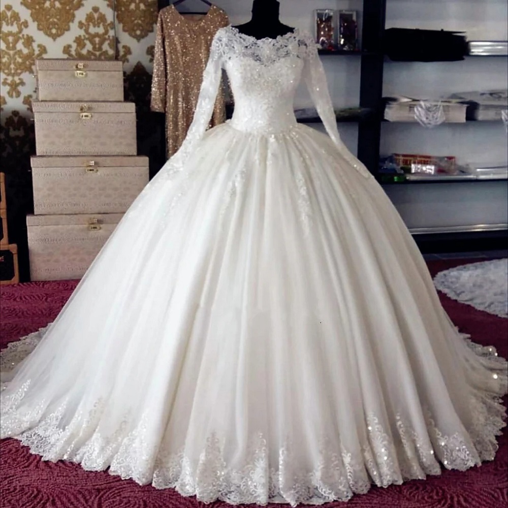 wedding gown with sleeves
