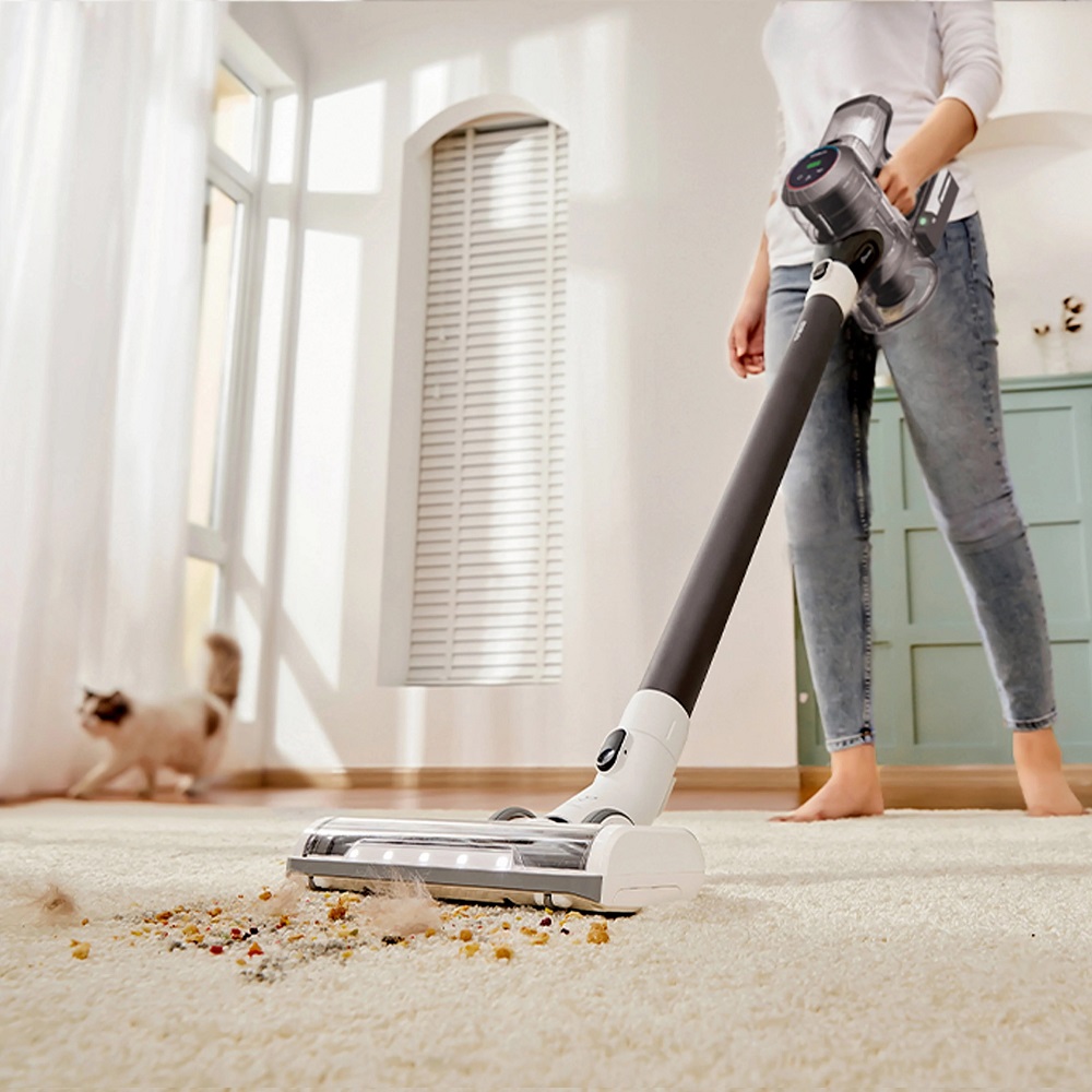 small vacuum cleaners