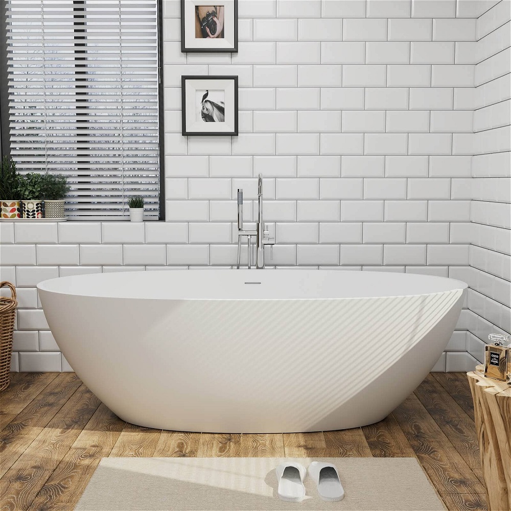 large bathtubs