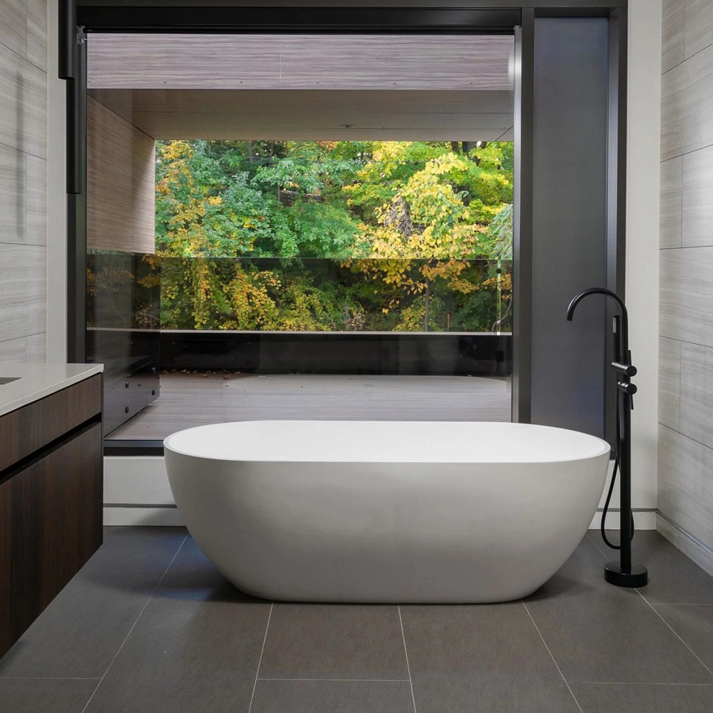 clawfoot bathtubs