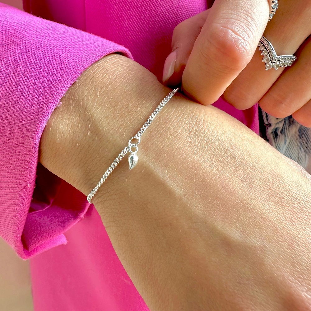 permanent jewelry