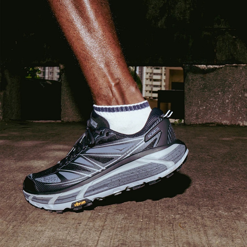 hoka shoes