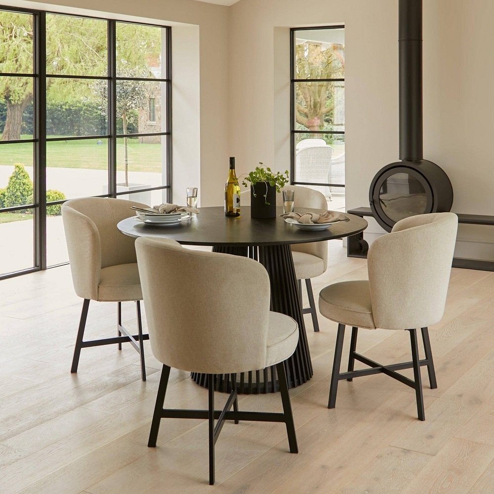 kitchen table and chairs