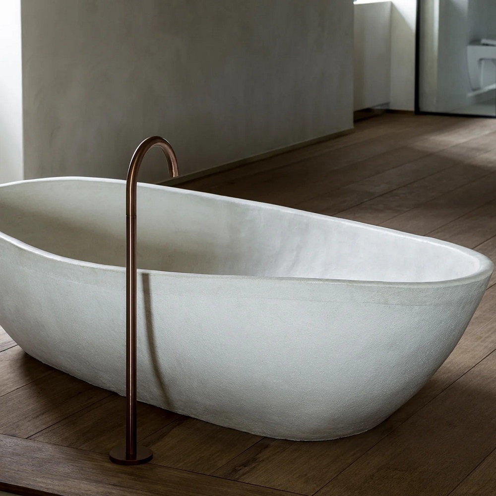 large bathtubs