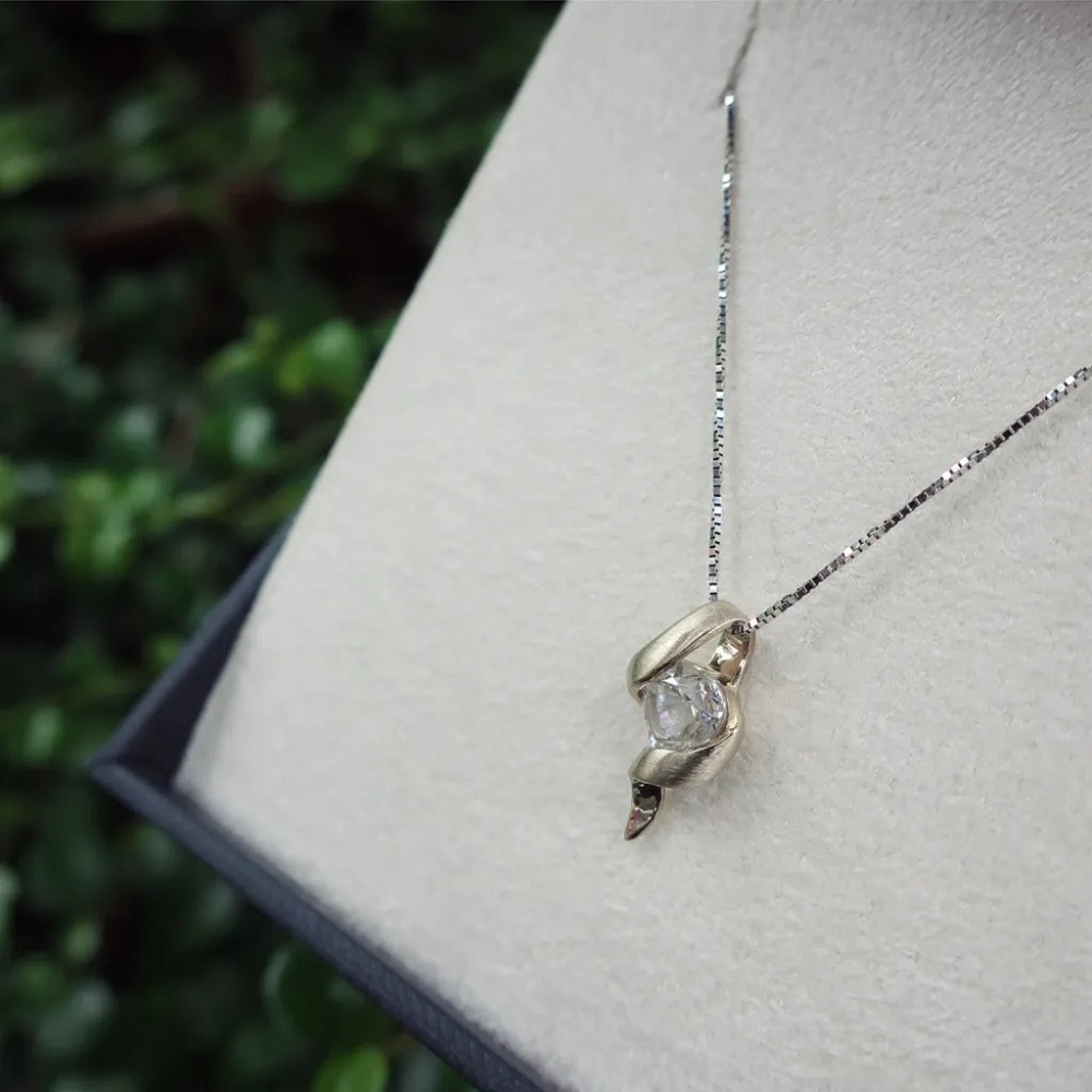 custom jewelry