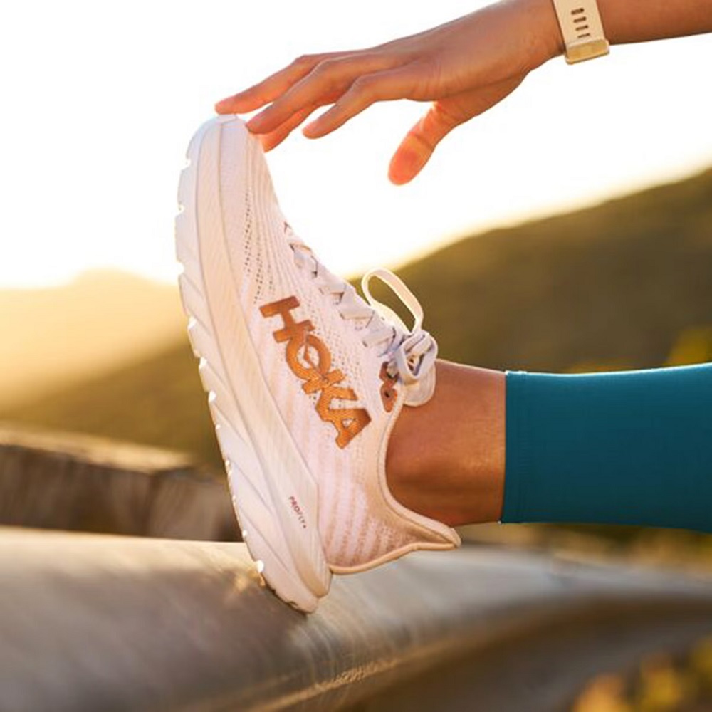 hoka shoes