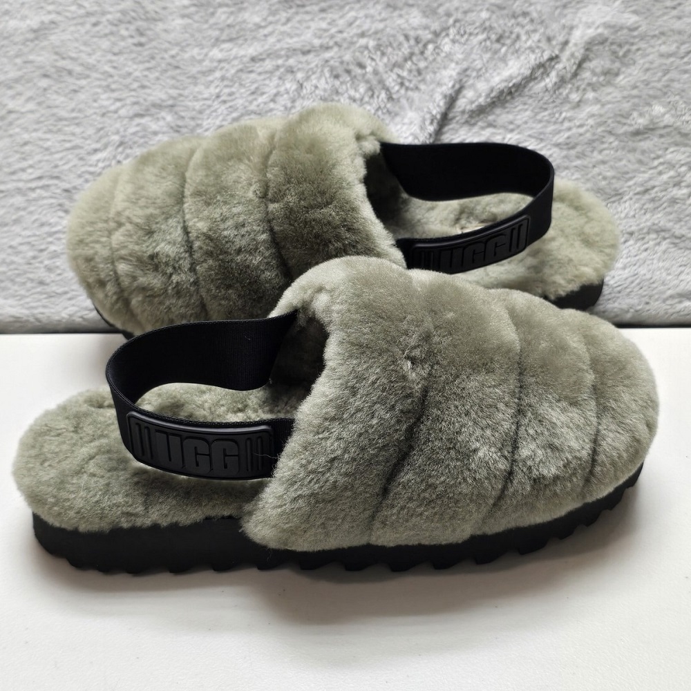 ugg fuzzy slippers