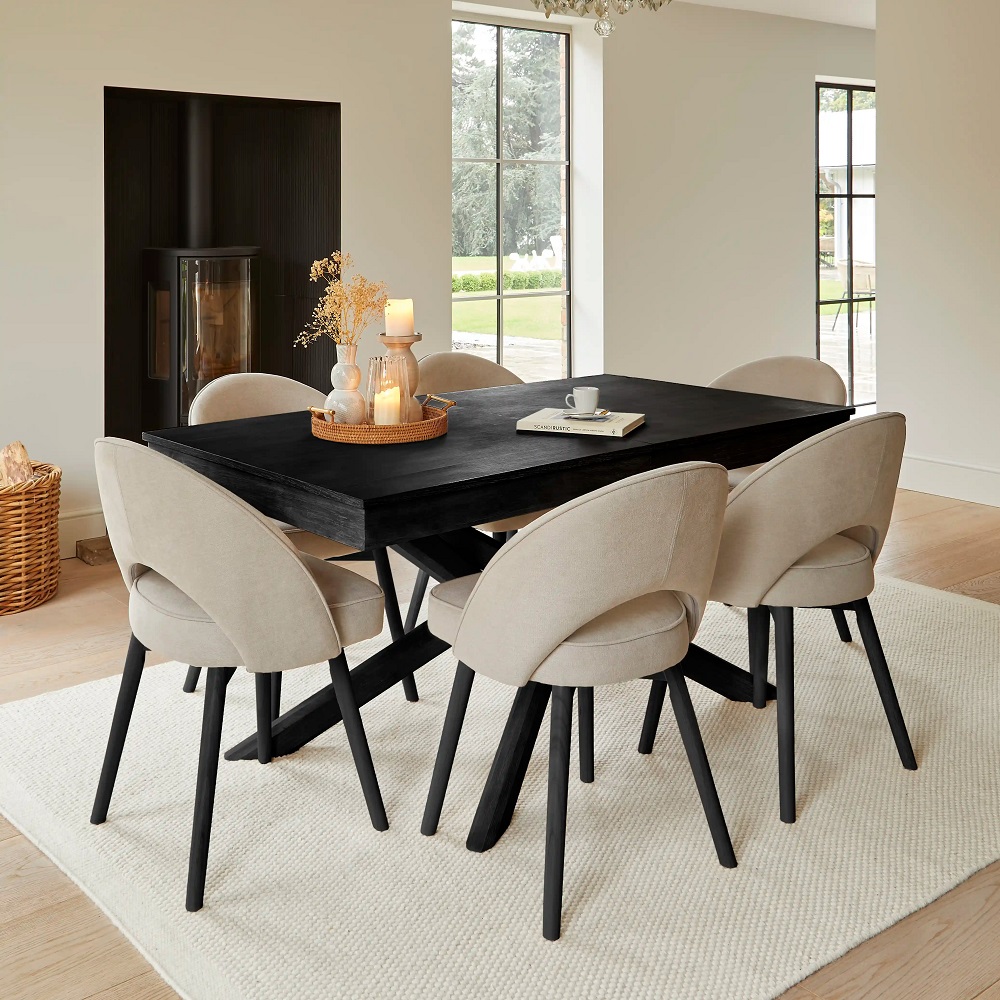 kitchen table and chairs