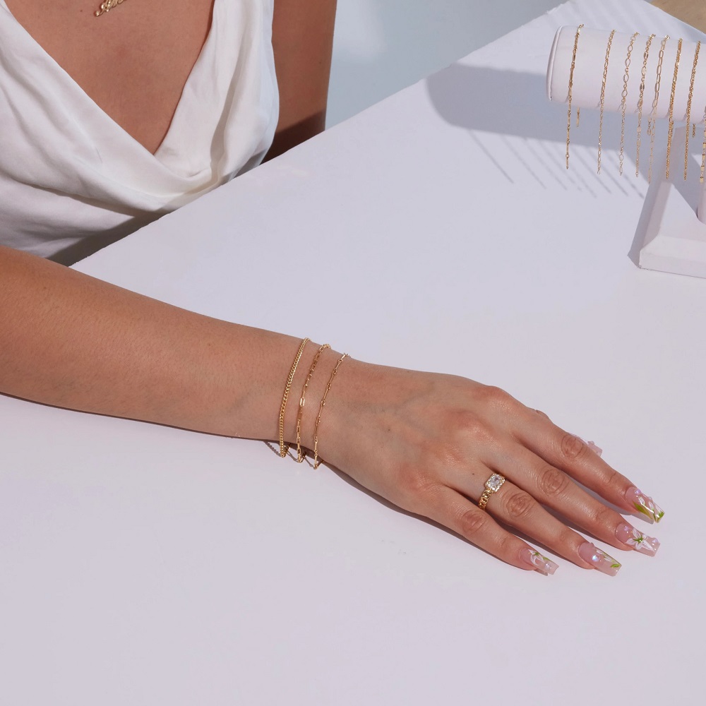 permanent jewelry