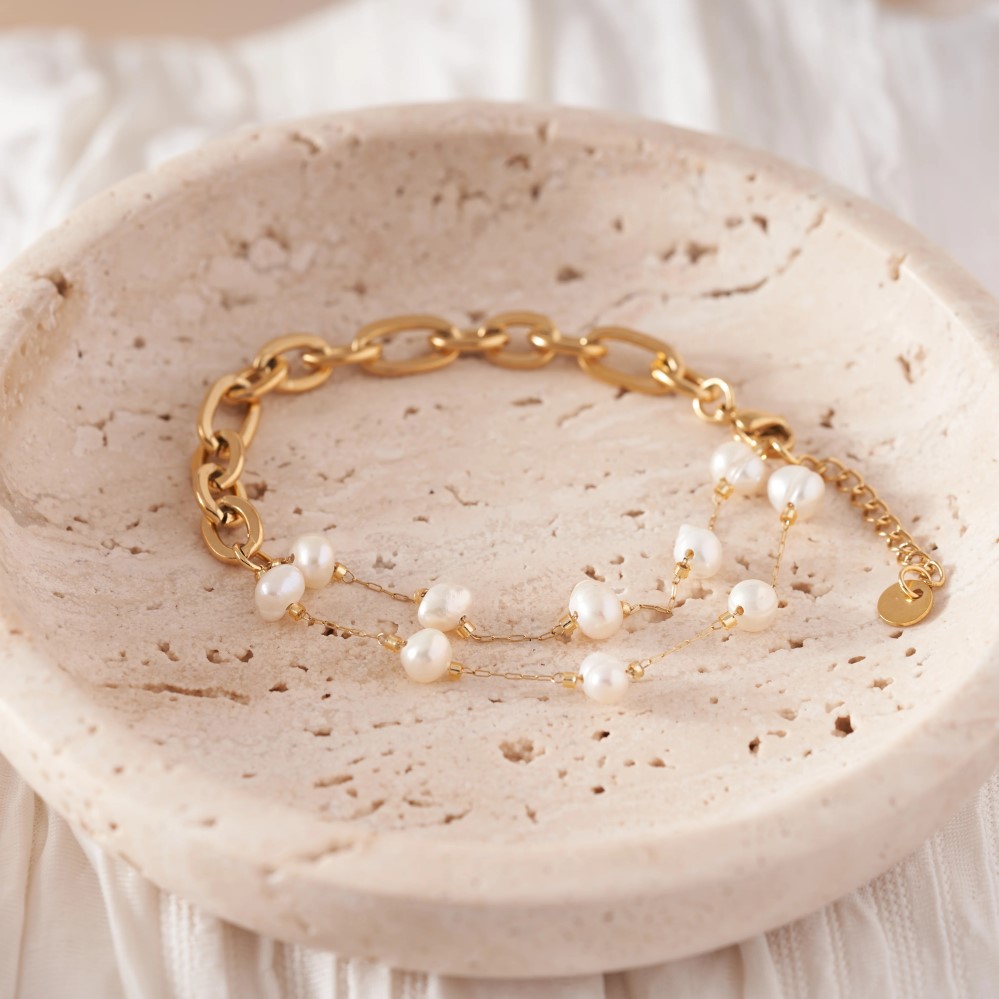 women's gold bracelets