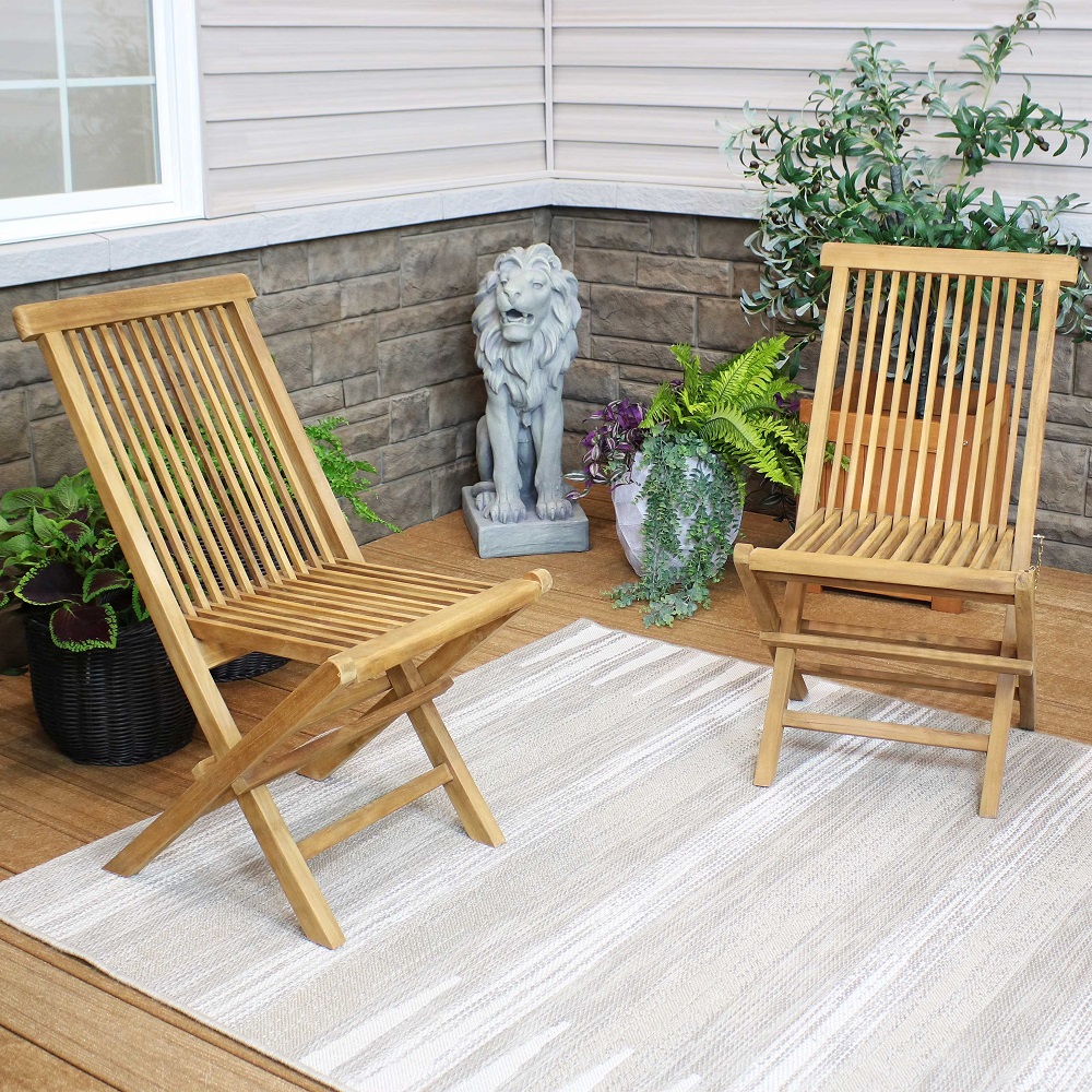 lawn chairs