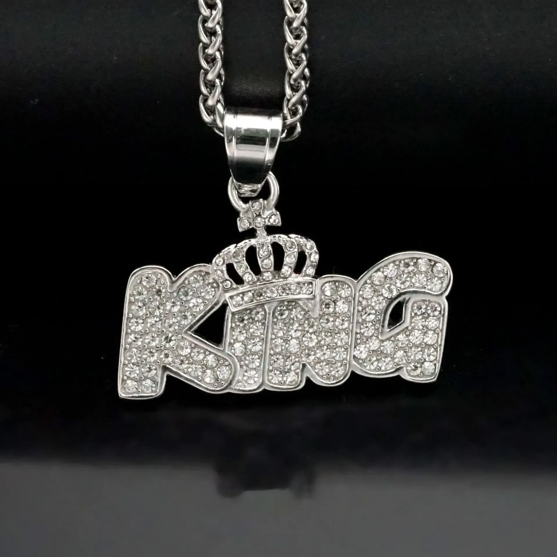 king pendant