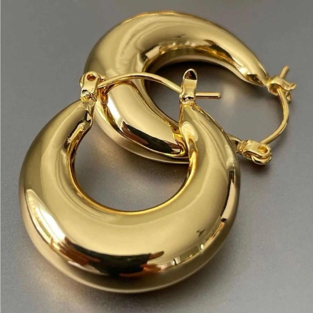 chunky earrings