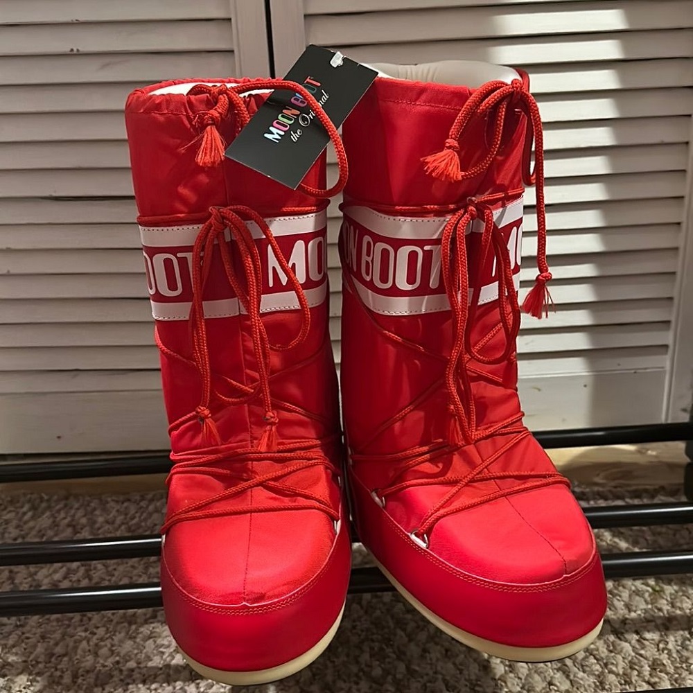 moon boots