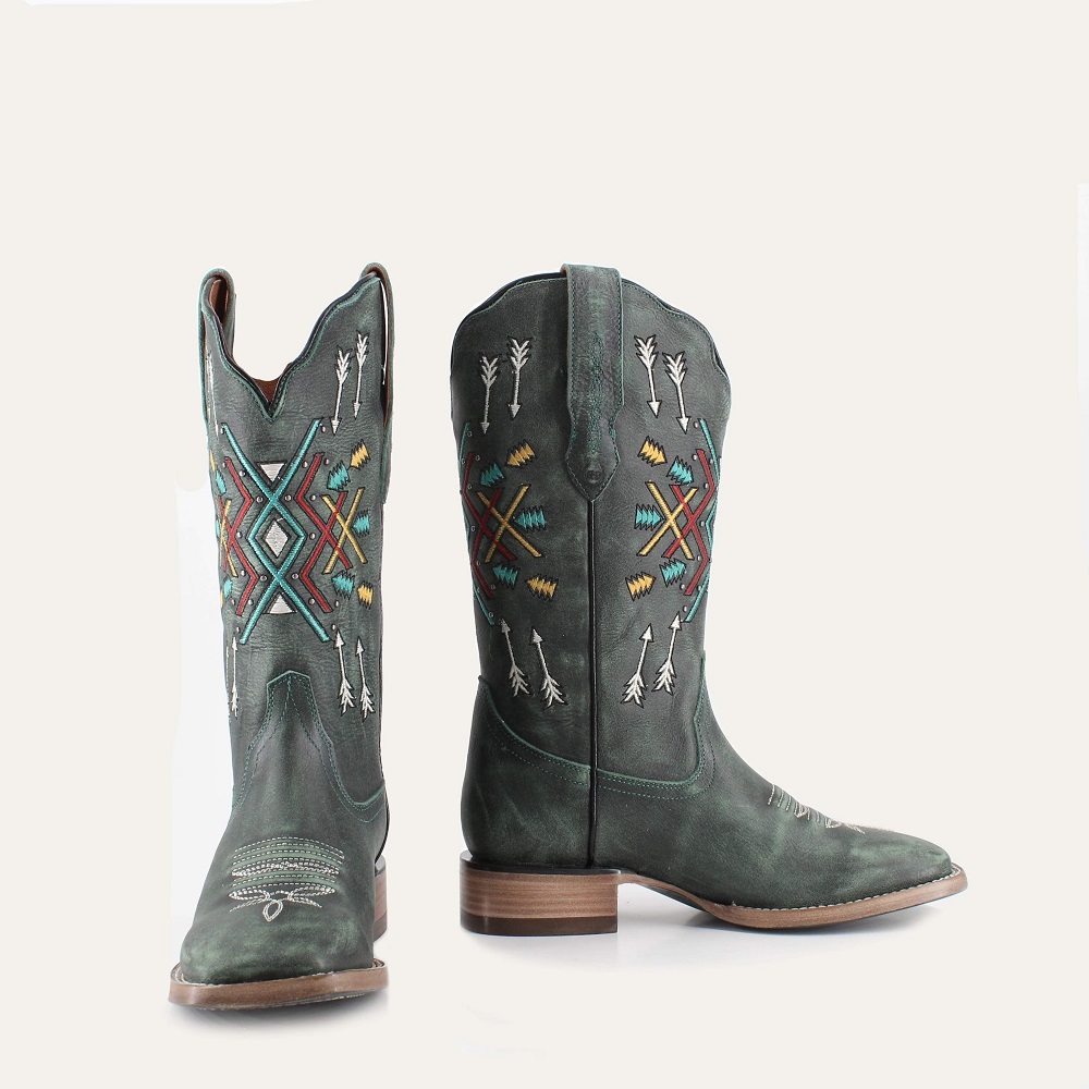 cowgirl boots